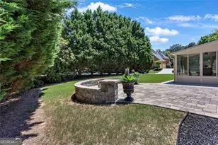 2720 Heritage Bend Ct, Grayson, GA 30017 - Photo 4