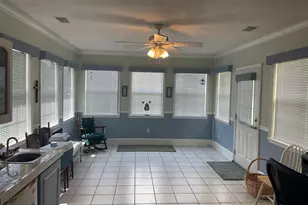 107 Gundy St, Glennville, GA 30427 - Photo 4