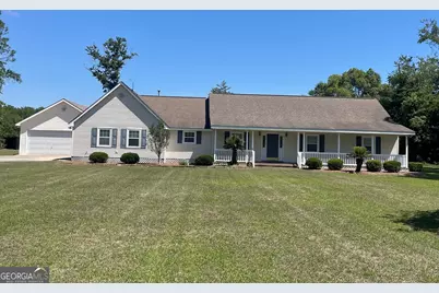 107 Gundy Street, Glennville, GA 30427 - Photo 1