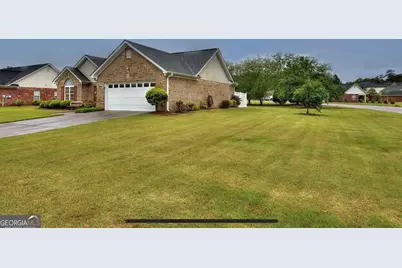 201 Brookstone Drive SW, Calhoun, GA 30701 - Photo 2