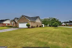 201 Brookstone Dr SW, Calhoun, GA 30701 - Photo 2