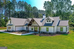 153 Riversong Rd, Carrollton, GA 30117 - Photo 1