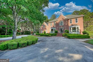 236 Westchester Dr, Griffin, GA 30223 - Photo 2