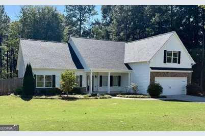 2839 Shadowstone Way, Winder, GA 30680 - Photo 2