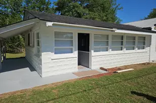 201 Institute St, Statesboro, GA 30458 - Photo 2