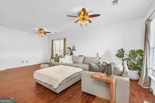 22 Chapel Lake N, Savannah, GA 31419 - Photo 4