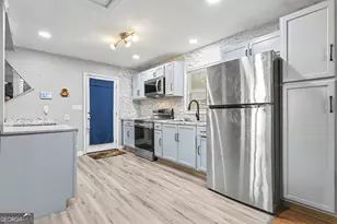 6322 Waikiki Way, Forest Park, GA 30297 - Photo 8
