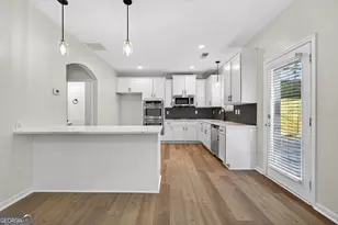 5768 Grande River Rd, Atlanta, GA 30349 - Photo 12