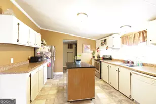 435 Cody Rd, Nicholls, GA 31554 - Photo 6