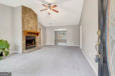 175 Ashley Creek Drive, Newnan, GA 30263 - Photo 10