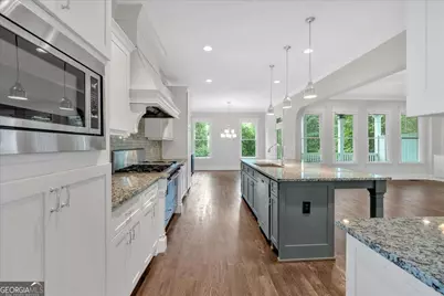 1298 NE Windsor Parkway NE, Brookhaven, GA 30319 - Photo 14