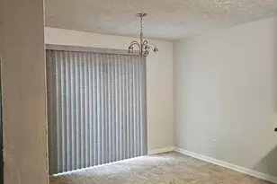 5906 Summerglen Ln, College Park, GA 30349 - Photo 4