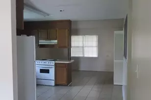 1755 Fox Chase Ct SE, Conyers, GA 30013 - Photo 2