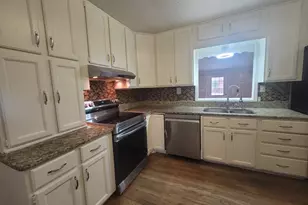 538 Cole Dr SW, Lilburn, GA 30047 - Photo 20