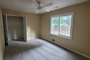 538 Cole Dr SW, Lilburn, GA 30047 - Photo 4