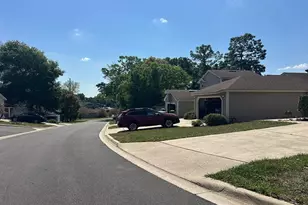 558 Portland Cir, Apopka, FL 32703 - Photo 4