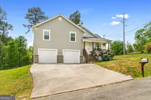 397 Woodlawn Ave, Dalton, GA 30721 - Photo 1