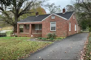 57 Weatherly St, Buchanan, GA 30113 - Photo 1