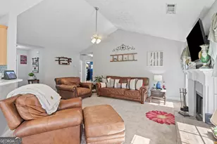 327 Tallassee Ln, Statham, GA 30666 - Photo 10