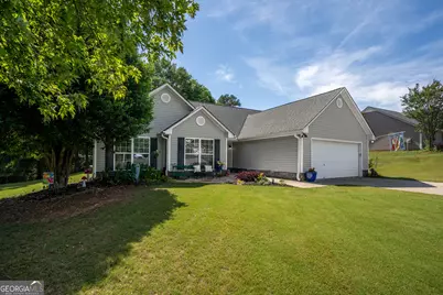 327 Tallassee Lane, Statham, GA 30666 - Photo 1
