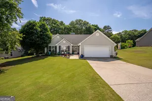 327 Tallassee Ln, Statham, GA 30666 - Photo 2