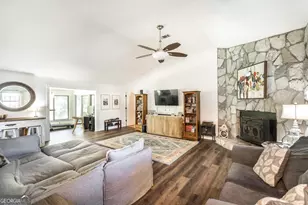 228 Lake Placid Dr, Bonaire, GA 31005 - Photo 8