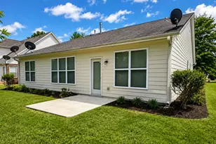 560 Golden Meadow Dr, McDonough, GA 30252 - Photo 2