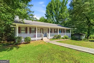 2727 Berry Ct, Marietta, GA 30066 - Photo 2