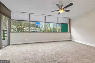 700 Park Regency Pl, Atlanta, GA 30326 - Photo 22