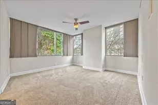 700 Park Regency Pl, Atlanta, GA 30326 - Photo 10