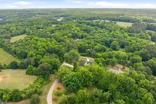 808 Knollwood Dr, Winder, GA 30680 - Photo 64