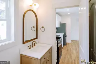 772 E Park Ave, Savannah, GA 31401 - Photo 48