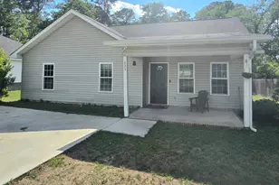 823 N Main St, Statesboro, GA 30458 - Photo 1