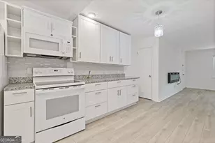 3510 Roswell Rd NW, Atlanta, GA 30305 - Photo 10