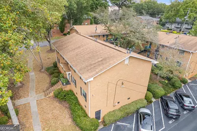 3510 Roswell Road NW #APT C2, Atlanta, GA 30305 - Photo 22