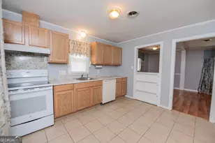 305 McArthur Blvd, Warner Robins, GA 31093 - Photo 10