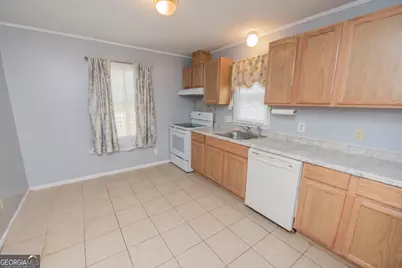 305 McArthur Boulevard, Warner Robins, GA 31093 - Photo 12