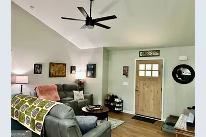 121 Daniel Street, Griffin, GA 30224 - Photo 2