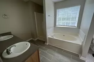 1750 Courtyard Ln, McDonough, GA 30252 - Photo 10