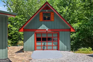 520 Chickasaw Ln, Rabun Gap, GA 30568 - Photo 8