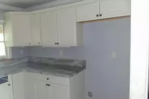 1032 Valley View Rd SE, Atlanta, GA 30315 - Photo 8