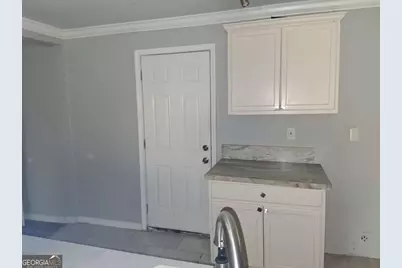 1032 Valley View Road SE, Atlanta, GA 30315 - Photo 10