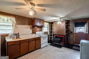 943 Clairmont Ave, Comer, GA 30629 - Photo 14