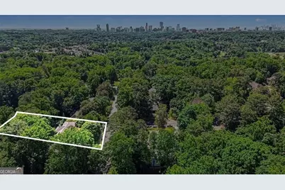 4575 Tall Pines Drive NW, Atlanta, GA 30327 - Photo 20