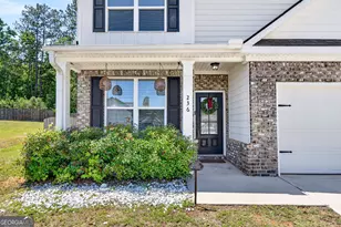 236 Sophie Cir, Locust Grove, GA 30248 - Photo 4