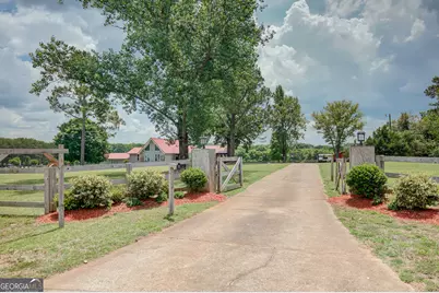 335 Old Farm Road, Fayetteville, GA 30215 - Photo 10