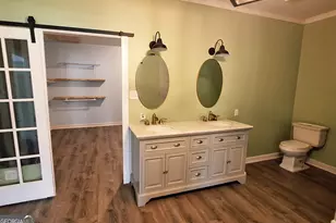 402 Savannah Drive, Mansfield, GA 30055 - Photo 18