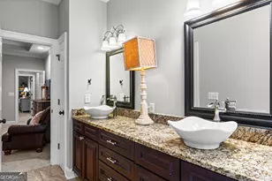 127 Shoreline Cir, Newnan, GA 30263 - Photo 28