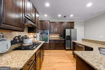 127 Shoreline Circle, Newnan, GA 30263 - Photo 14