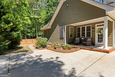 127 Shoreline Circle, Newnan, GA 30263 - Photo 56
